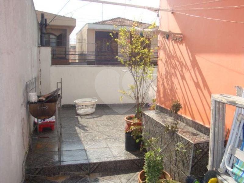 Sobrado à venda com 3 quartos, sendo 2 suítes,  em Vila Gustavo, São Paulo, SP