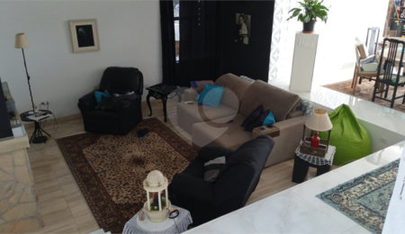 Casa à venda com 3 suítes em Jundiaizinho (terra Preta), Mairiporã, SP