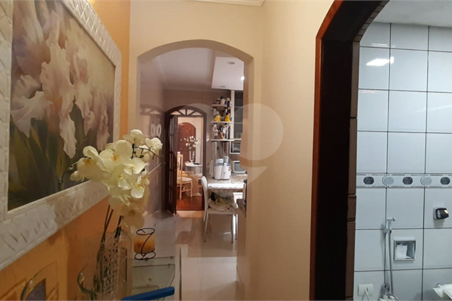 Sobrado à venda com 2 quartos em Horto, São Paulo, SP