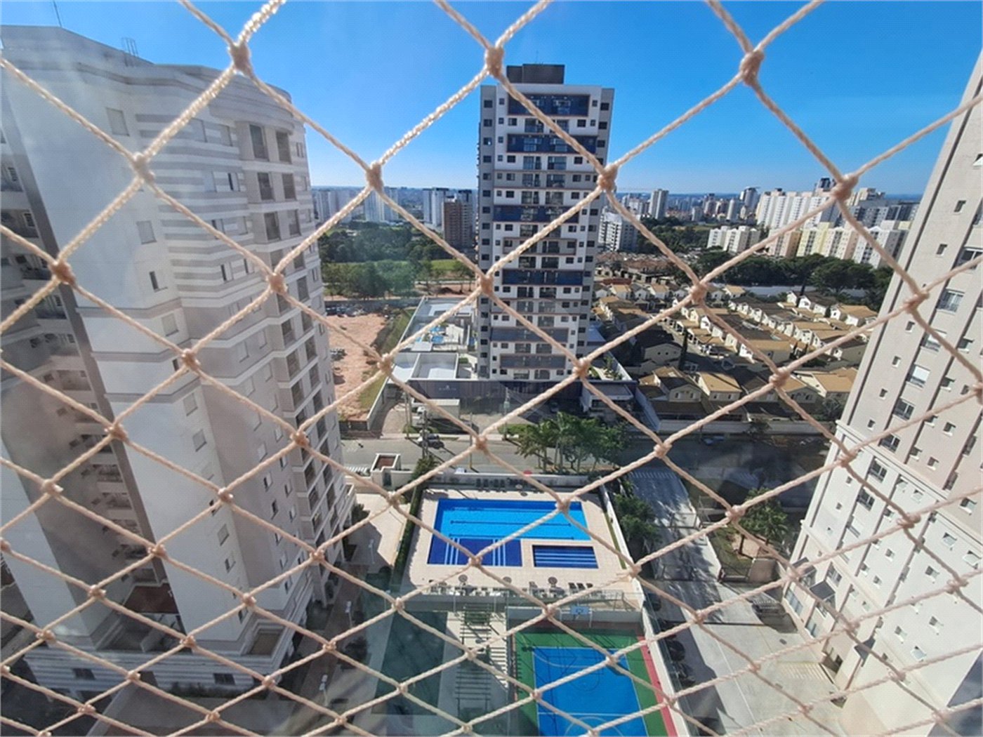 Apartamento à venda com 3 suítes em Parque Campolim, Sorocaba, SP