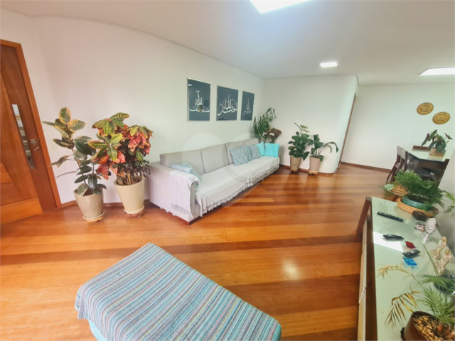 Apartamento à venda com 3 quartos, sendo 1 suíte,  em Água Fria, São Paulo, SP