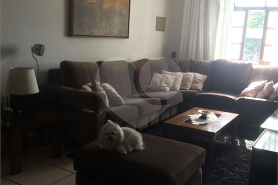 Sobrado à venda com 3 suítes em Pirituba, São Paulo, SP