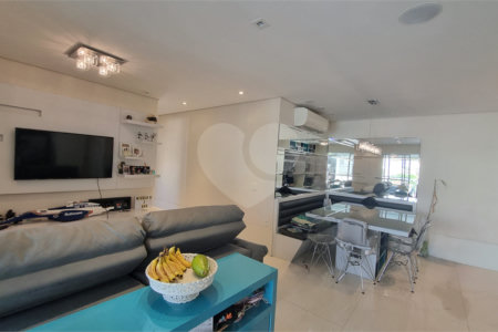 Apartamento à venda com 2 suítes em Santa Teresinha, São Paulo, SP