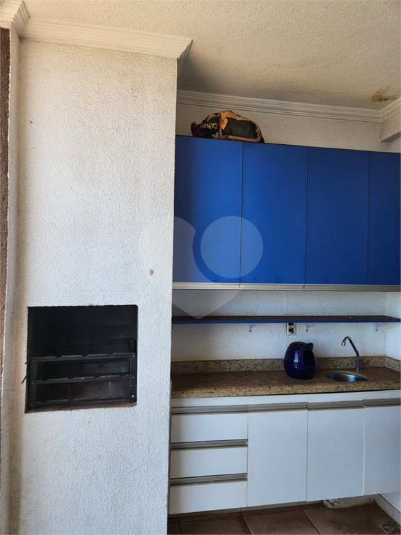 Apartamento à venda com 3 quartos, sendo 1 suíte, em Jardim dos Manacás, Araraquara, SP