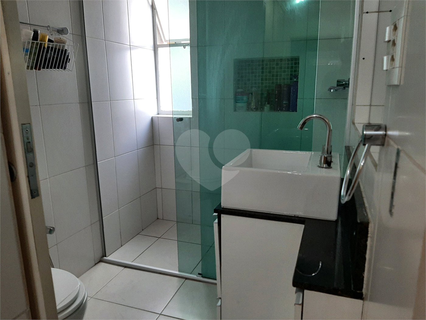 Apartamento à venda com 3 quartos, sendo 1 suíte, em Vila Mariana, São Paulo, SP