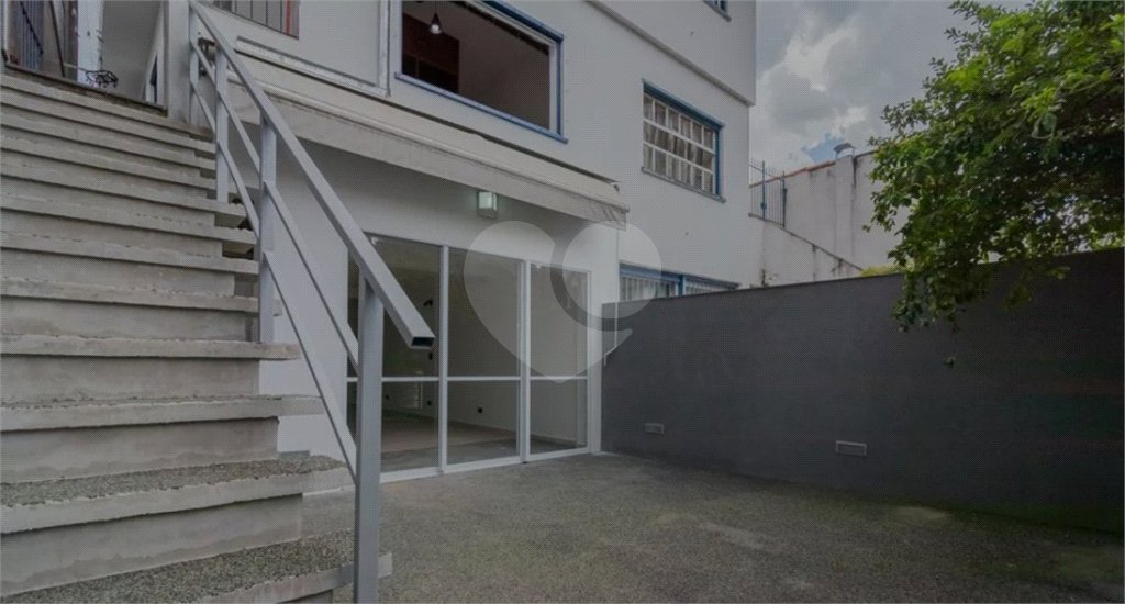 Sobrado à venda com 4 suítes em Vila Santa Catarina, São Paulo, SP