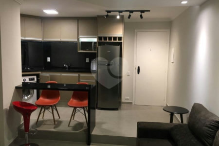 Flat à venda com 1 quarto em Cerqueira César, São Paulo, SP