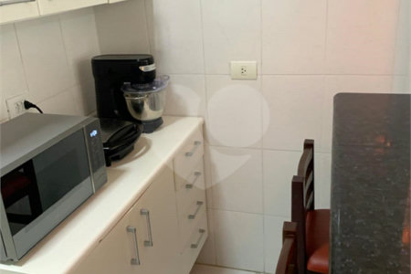 Apartamento à venda com 2 quartos, sendo 1 suíte,  em Canto do Forte, Praia Grande, SP