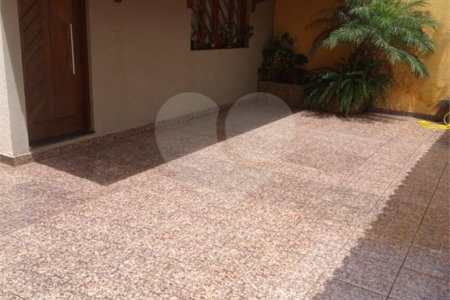 Casa à venda com 3 quartos em Sítio São José, Suzano, SP