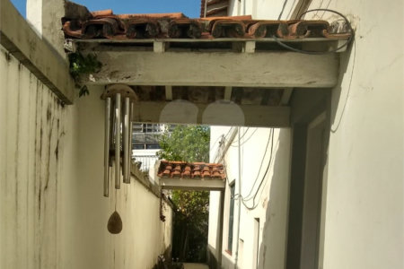 Sobrado à venda com 3 quartos, sendo 1 suíte, em Chácara Santo Antônio, São Paulo, SP