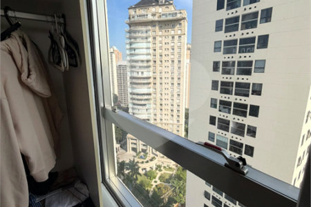 Apartamento à venda com 2 quartos em Jardim Fonte do Morumbi, São Paulo, SP