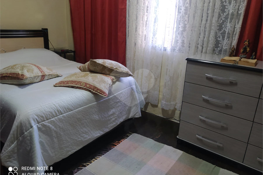 Casa Térrea à venda com 3 quartos em Imirim, São Paulo, SP
