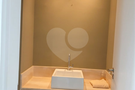 Apartamento à venda com 4 suítes em Anhangabaú, Jundiaí, SP