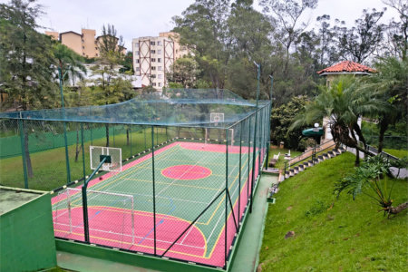 Casa à venda com 3 quartos, sendo 1 suíte, no condomínio Vila Panamericana, São Paulo - SP