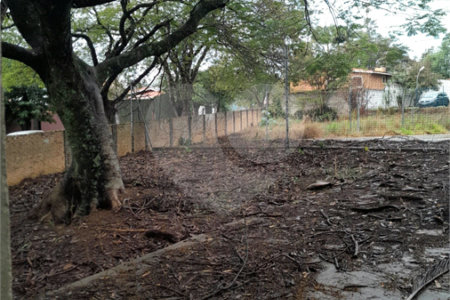 Terreno à venda em Samambaia Parque Residencial, Atibaia, SP