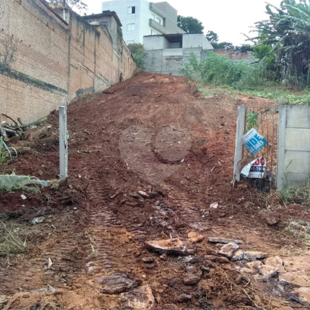 Terreno à venda em Jardim dos Pinheiros, Atibaia, SP
