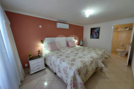 Casa à venda com 4 quartos, sendo 3 suítes, no condomínio São Joaquim, Vinhedo - SP