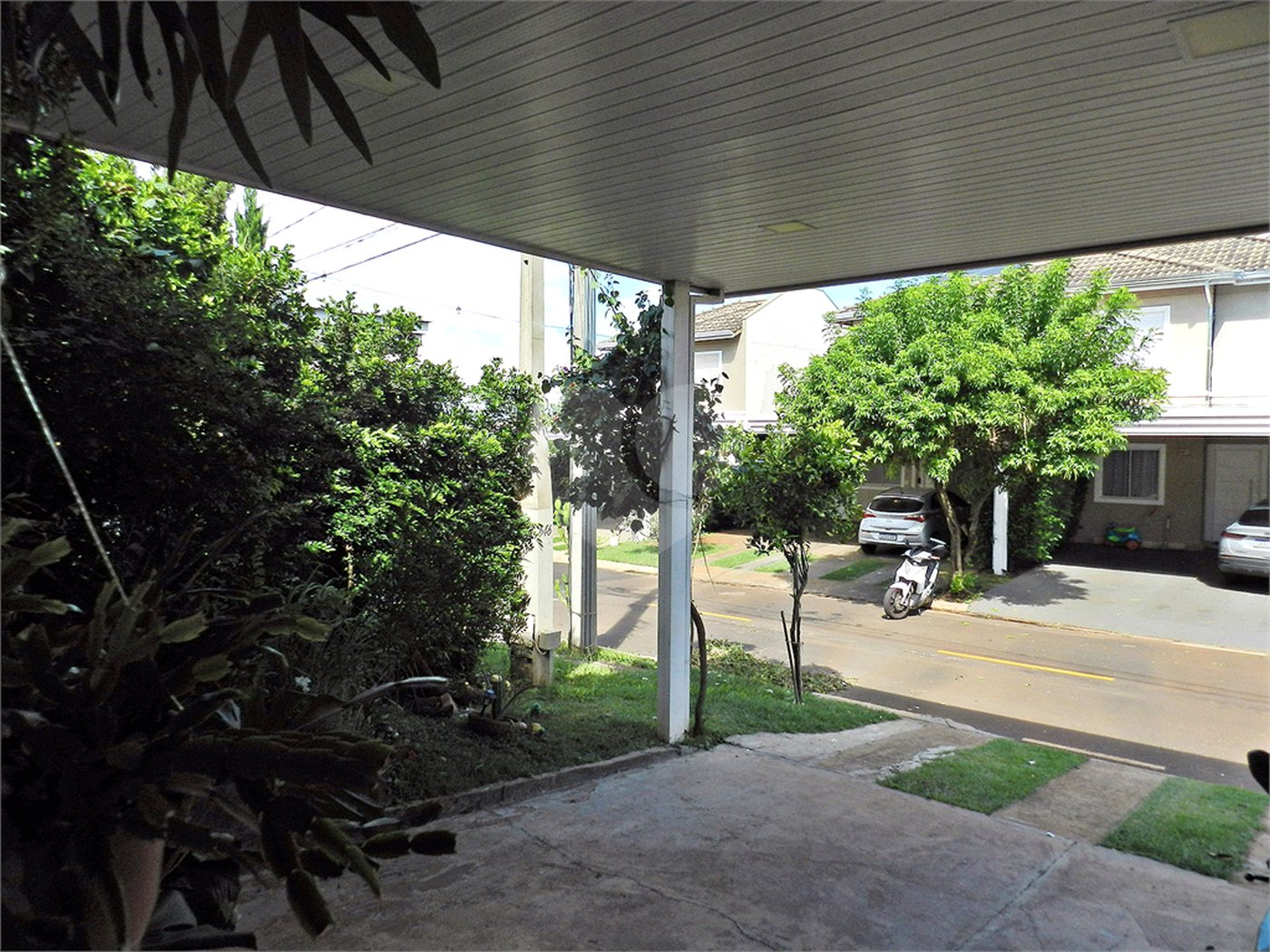 Casa à venda com 4 quartos, sendo 2 suítes,  no condomínio Evidence Resort, Ribeirão Preto - SP