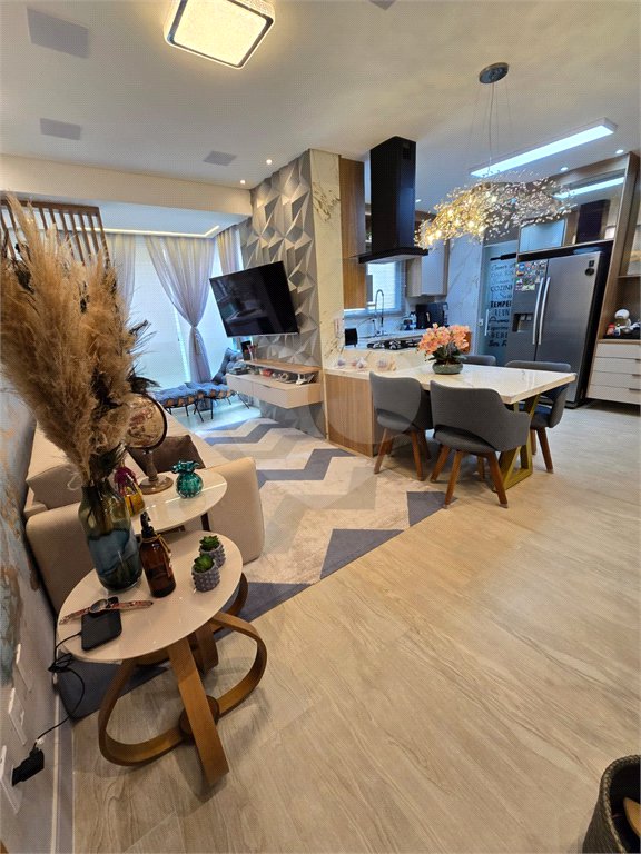 Apartamento à venda com 2 suítes em Canto do Forte, Praia Grande, SP