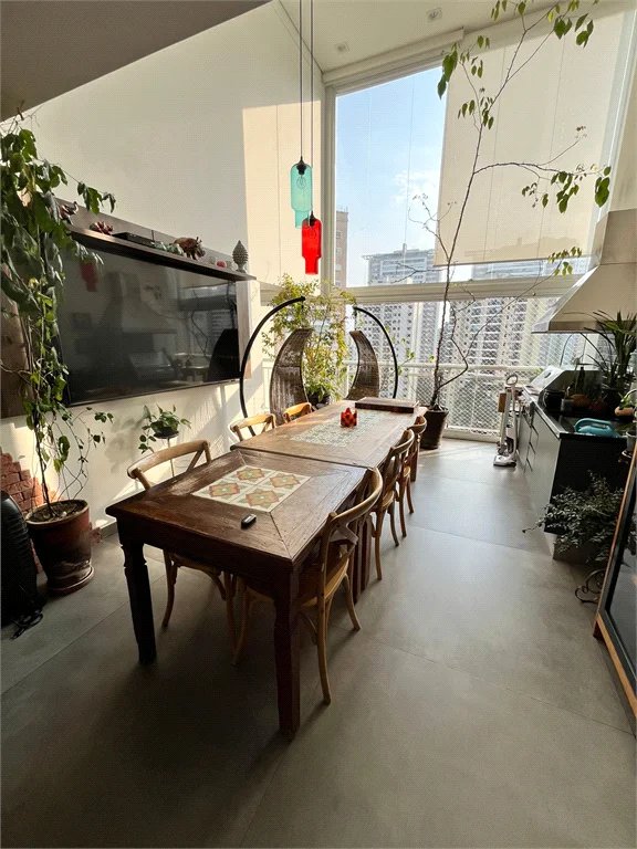 Apartamento à venda com 3 suítes em Vila Andrade, São Paulo, SP