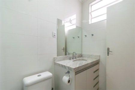 Sobrado à venda com 3 quartos, sendo 1 suíte,  em Cidade Monções, São Paulo, SP