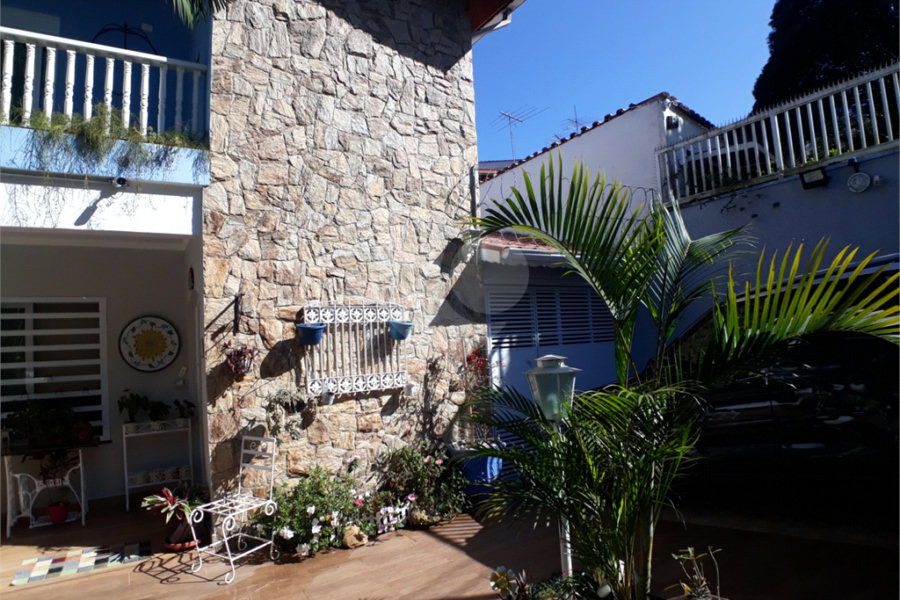 Sobrado à venda com 3 suítes em Horto Florestal, São Paulo, SP