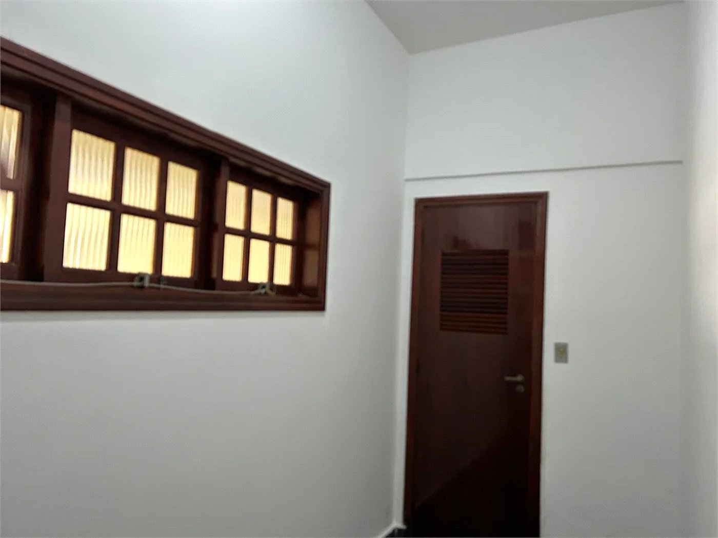 Sobrado à venda com 3 quartos, sendo 1 suíte, em Jardim das Vertentes, São Paulo, SP