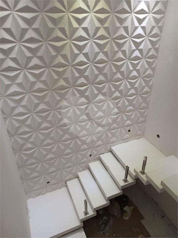 Casa à venda com 3 quartos, sendo 1 suíte, em Jardim Panorama, Salto, SP