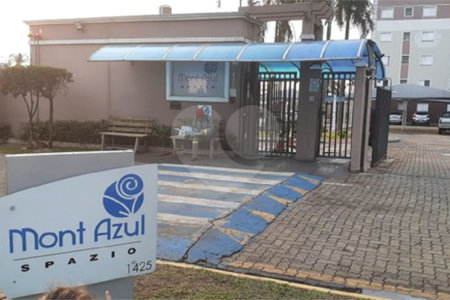 Apartamento no Condomínio Monte Azul .