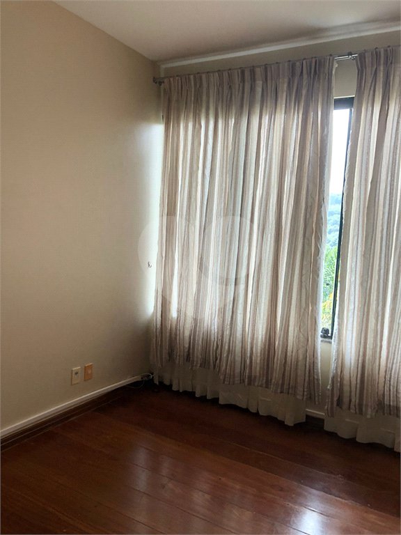 Casa à venda com 5 suítes no condomínio Alpes da Cantareira, Mairiporã - SP