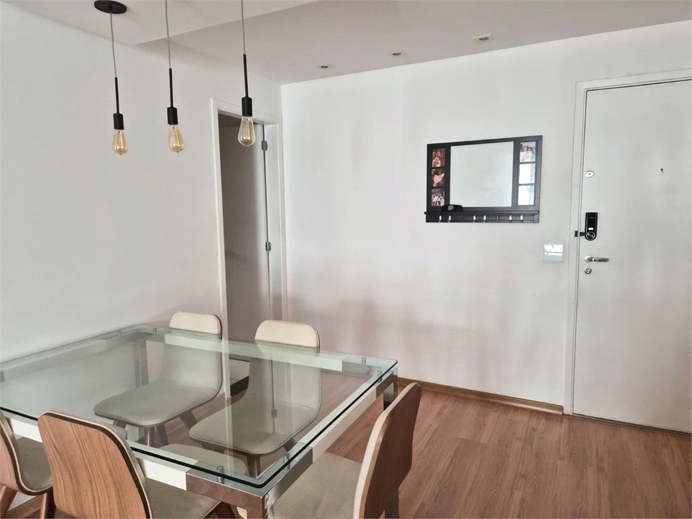 Apartamento à venda com 2 quartos, sendo 1 suíte, em Pinheiros, São Paulo, SP