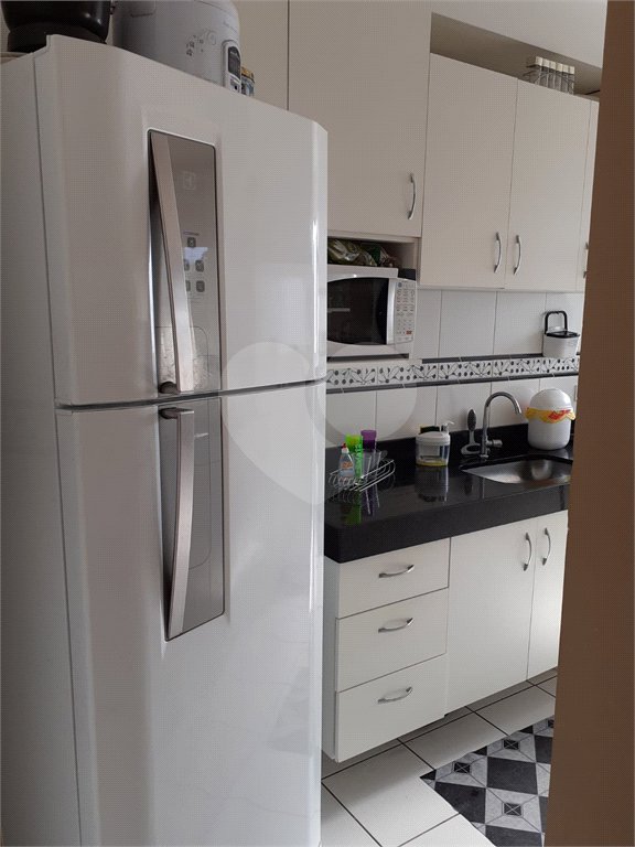 Apartamento à venda com 3 quartos, sendo 1 suíte,  em Vila Mogilar, Mogi das Cruzes, SP