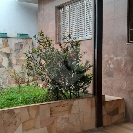 Casa à venda com 3 quartos, sendo 1 suíte, em Vila Gustavo, São Paulo, SP
