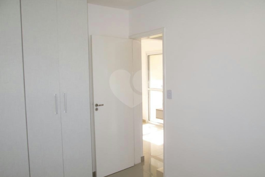 Apartamento à venda com 2 quartos em Tremembé, São Paulo, SP