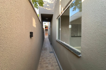 Casa à venda com 3 quartos, sendo 2 suítes, no condomínio PORTO LAGOA, Aquiraz - CE