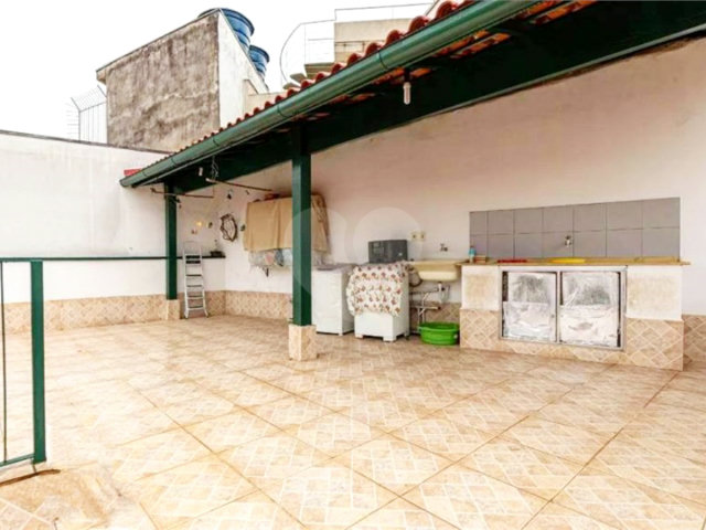 Sobrado à venda com 3 quartos, sendo 1 suíte,  em Vila Paulicéia, São Paulo, SP