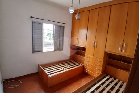 Sobrado à venda com 3 quartos, sendo 1 suíte, em Parque Rodrigues Alves, São Paulo, SP