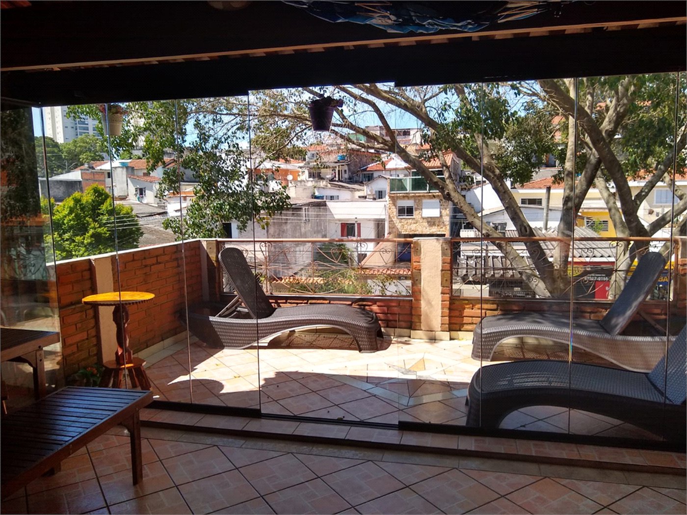 Sobrado à venda com 6 suítes em Vila Guarani (z Sul), São Paulo, SP
