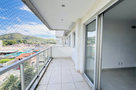 Apartamento à venda com 2 quartos, sendo 1 suíte, em Campo Grande, Rio de Janeiro, RJ