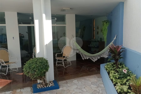 Casa à venda com 4 quartos, sendo 1 suíte, em Vila Rosa, Itapetininga, SP