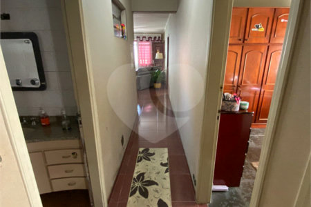 Casa à venda com 3 quartos, sendo 1 suíte, em Vila Correa, Ferraz de Vasconcelos, SP