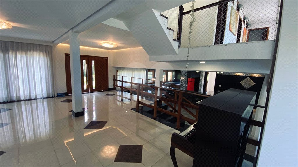 Casa à venda com 5 suítes no condomínio Suíça da Cantareira, Mairiporã - SP