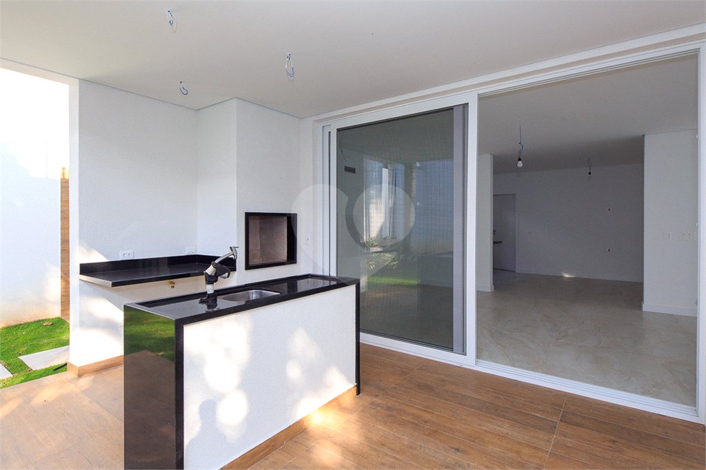 Casa à venda com 5 quartos, sendo 4 suítes, em Jardim Marajoara, São Paulo, SP