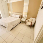 Apartamento Residencial à venda, Gonzaga, Santos - AP1004.
