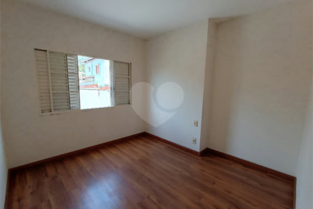 Casa para alugar com 4 quartos, sendo 1 suíte, no Centro, Itapetininga, SP