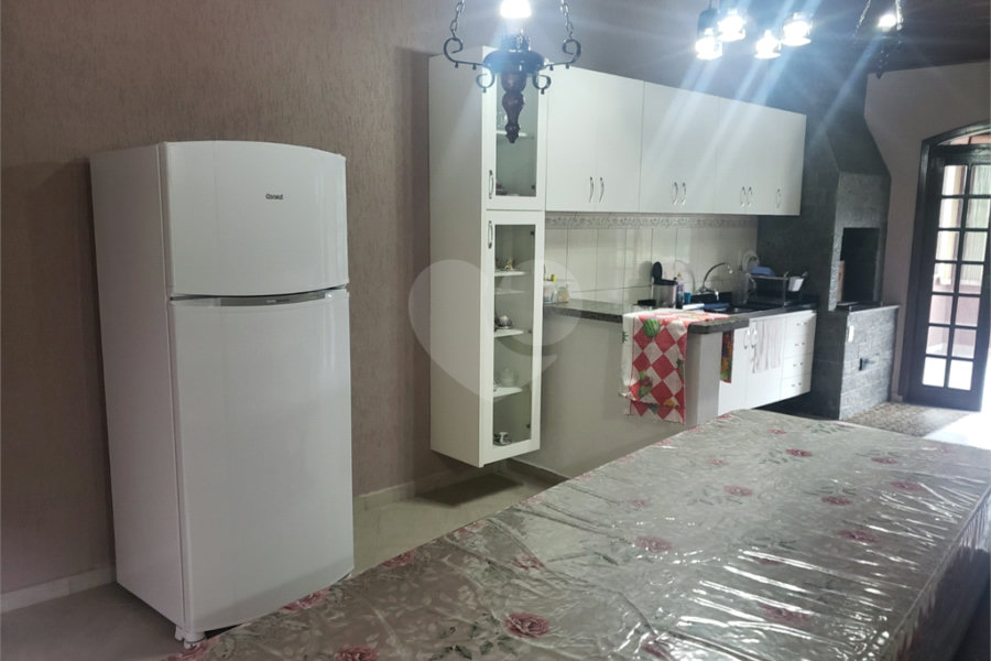 Casa à venda com 3 suítes no condomínio Alpes da Cantareira, Mairiporã - SP