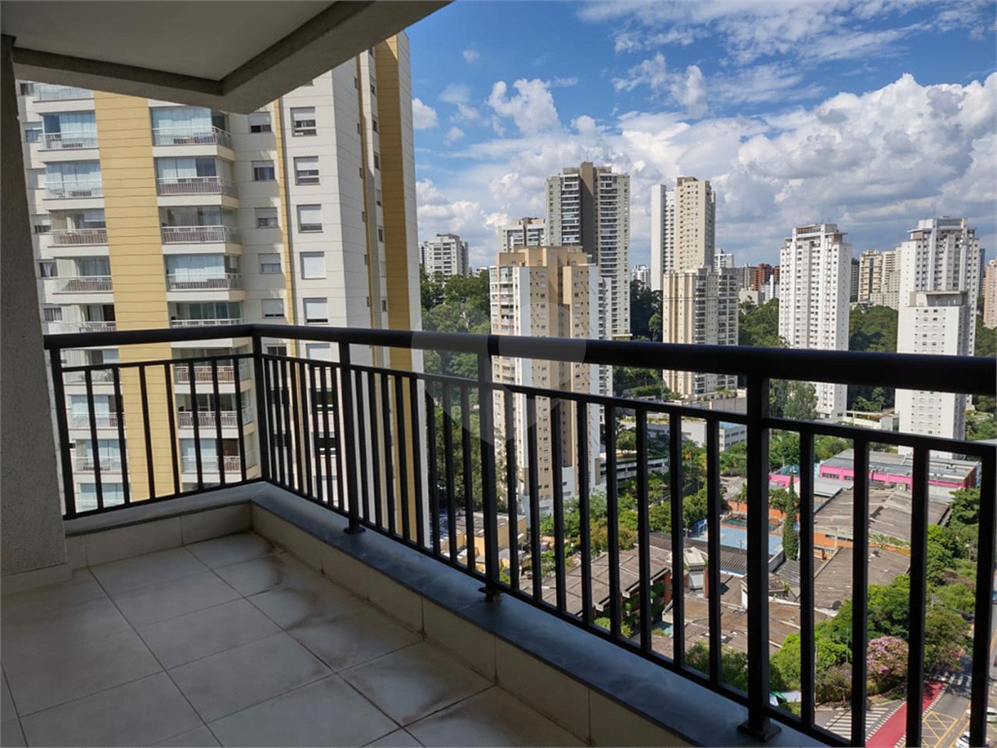 Apartamento à venda com 2 suítes em Vila Andrade, São Paulo, SP