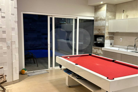 Casa à venda com 3 quartos, sendo 1 suíte, no condomínio Jardim das Acácias, Araraquara - SP