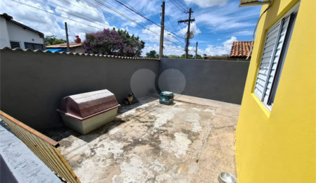 Casa à venda com 2 quartos em Popular III, Louveira, SP