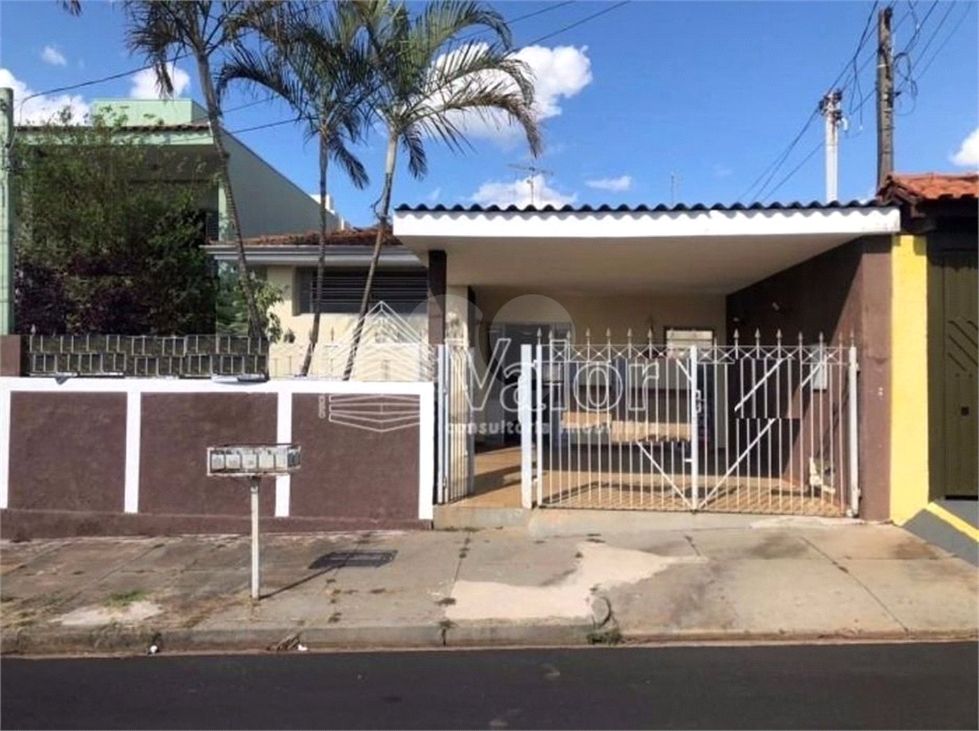 Casa térrea para venda na Vila Monteiro